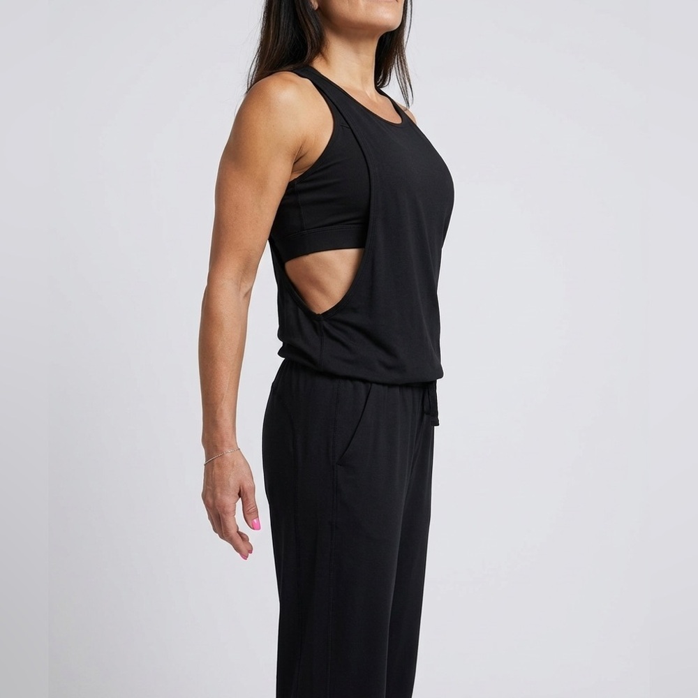 Women’s Roxy Black Racerback Romper with Built-In shelf shirt - Size Large